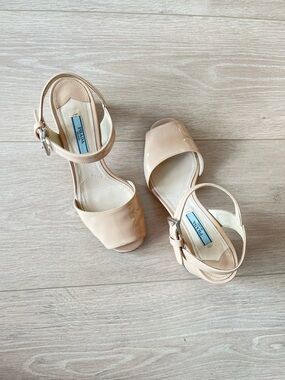 Prada Beige Patent Leather Open-Toe Ankle Strap Heeled Sandals. US 6/EU 36